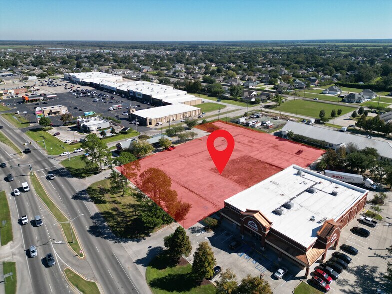 203 N Canal Blvd, Thibodaux, LA à vendre - Photo du bâtiment - Image 2 de 14