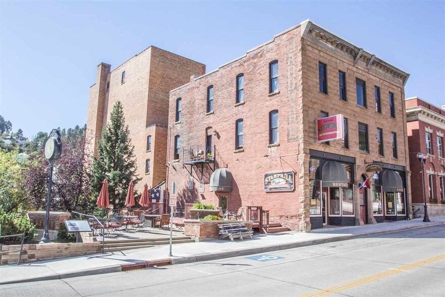 305 W Main St, Lead, SD à vendre - Photo du bâtiment - Image 2 de 40