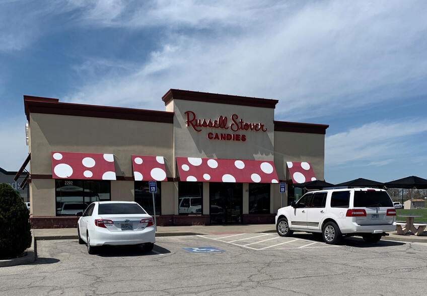 2202 S Commercial St, Harrisonville, MO for sale - Primary Photo - Image 1 of 1