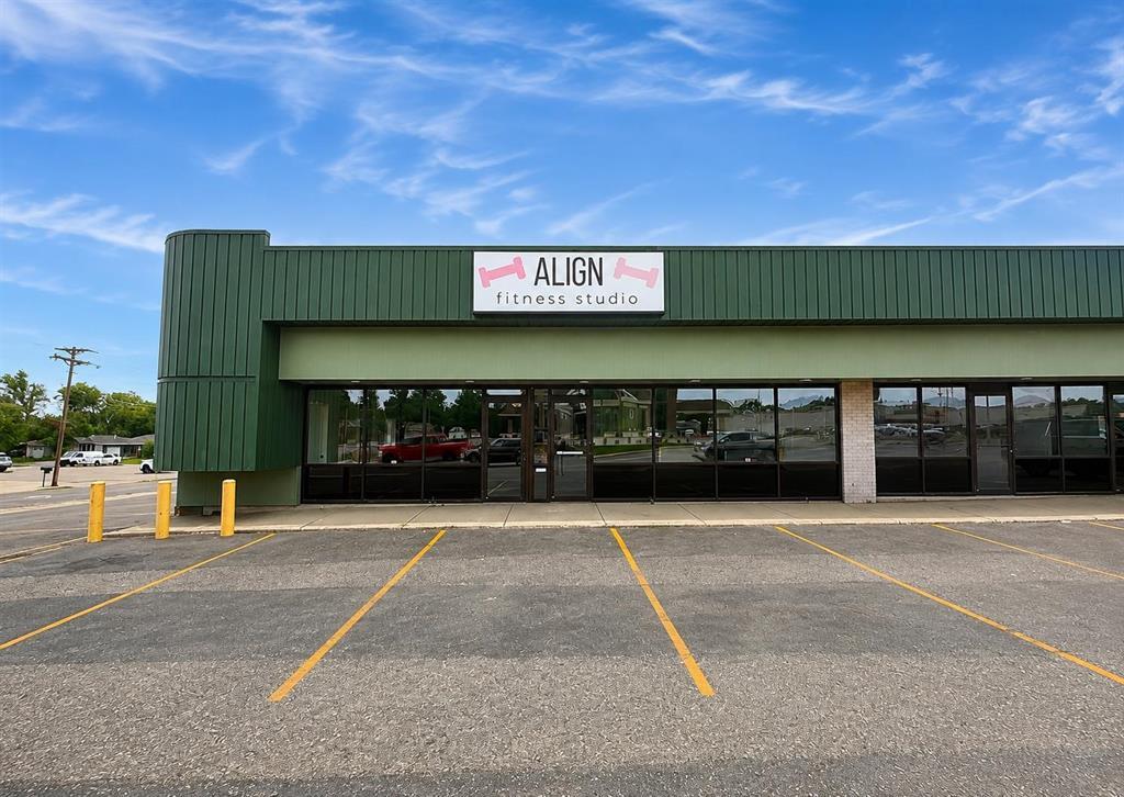 1601 S Broadway, Minot, ND for lease Building Photo- Image 1 of 8