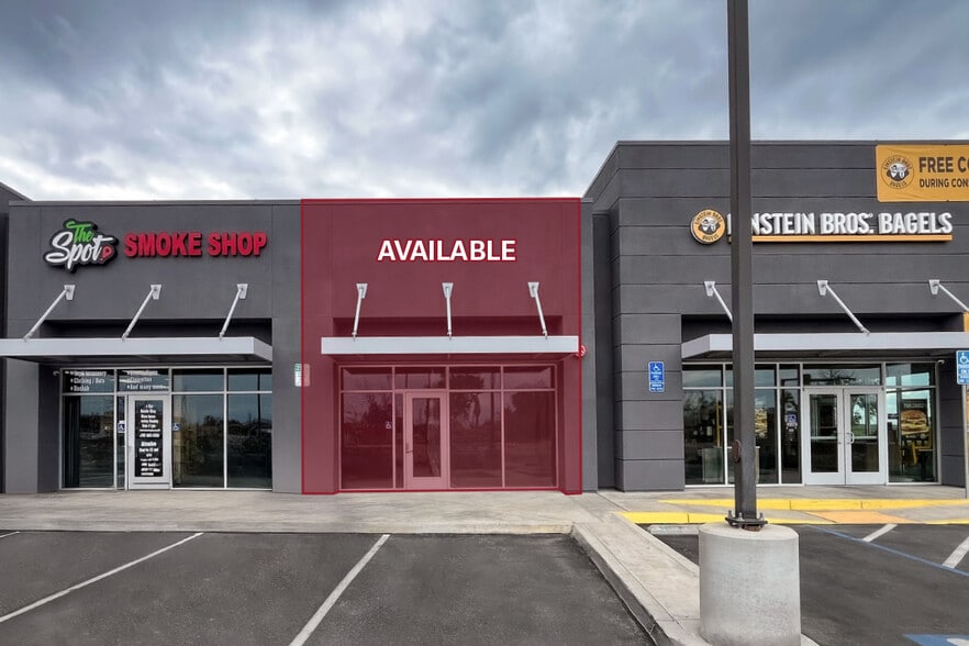6893 N Golden State Blvd, Fresno, CA for lease - Building Photo - Image 2 of 5