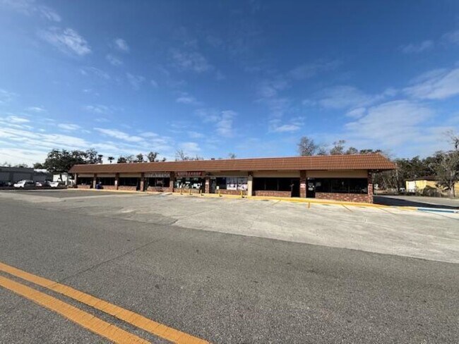 More details for 1396 N Nova Rd, Daytona Beach, FL - Retail for Sale
