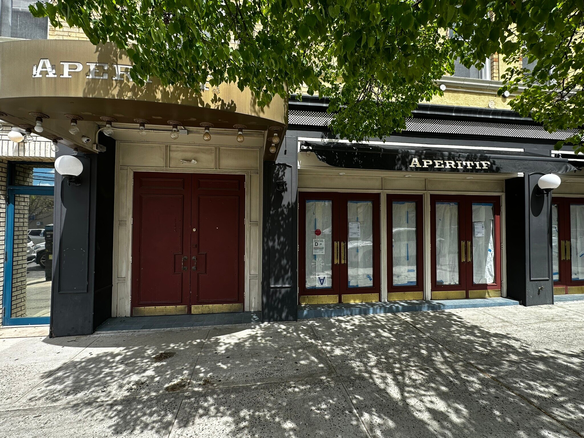 21333 39th Ave, Bayside, NY à vendre Photo du bâtiment- Image 1 de 1