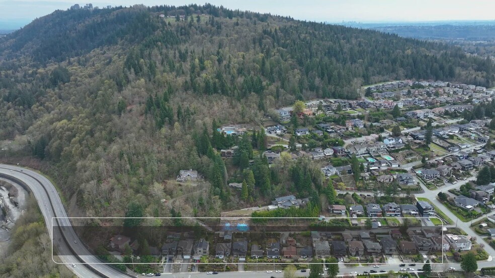 7235 Bayview Dr, Burnaby, BC à vendre - Vidéo sur l’inscription commerciale - Image 3 de 31