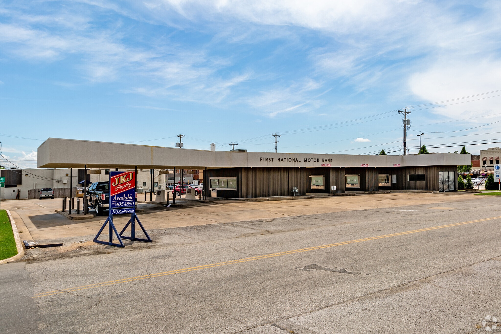 120 E Broadway St, Broken Arrow, OK for lease Building Photo- Image 1 of 6