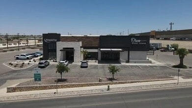 11323 Rojas Dr, El Paso, TX à louer - Vidéo sur l’inscription commerciale