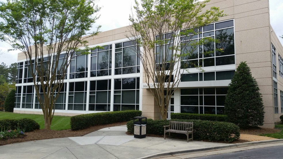 5 Laboratory Dr, Research Triangle Park, NC à louer - Photo du bâtiment - Image 3 de 12