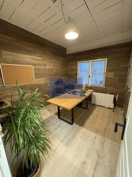 Flex in Bruges for lease - Interior Photo - Image 3 of 9