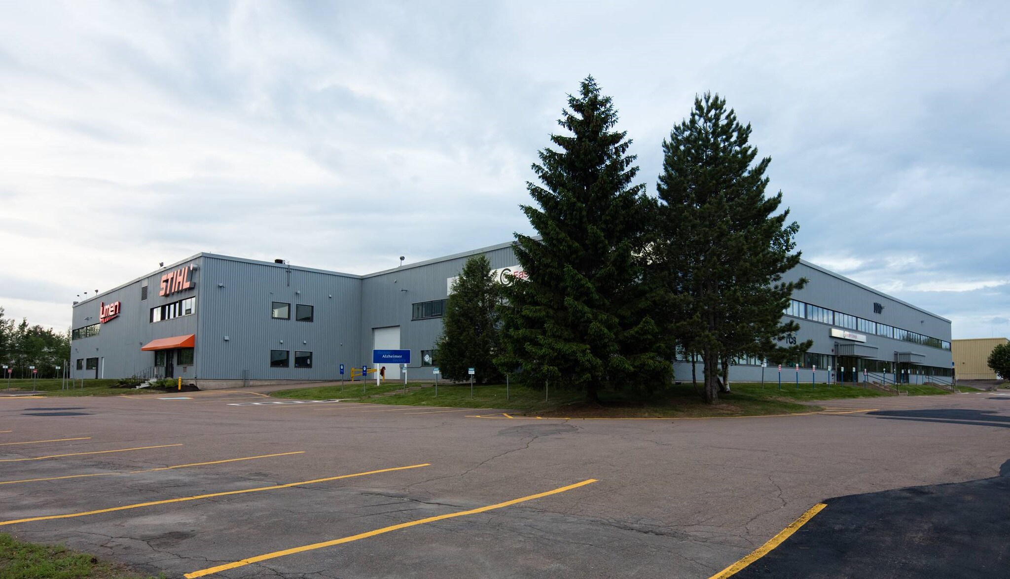 1070 St George Blvd, Moncton, NB for sale Building Photo- Image 1 of 1