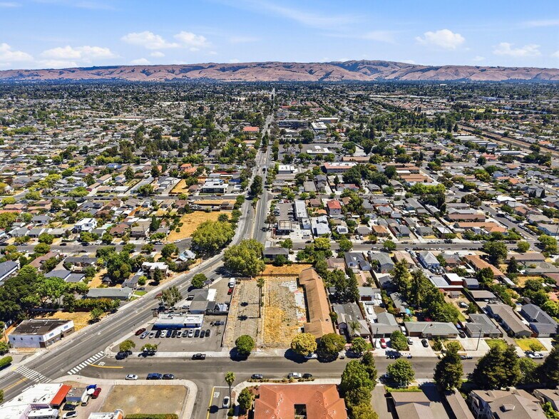 6940 Rich Ave, Newark, CA à vendre - Aérien - Image 3 de 7