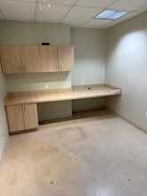 912 Thayer Ave, Silver Spring, MD à louer Photo intérieure- Image 2 de 4