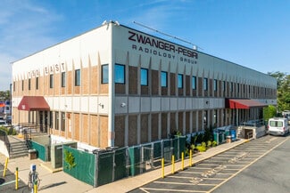 More details for 150 E Sunrise Hwy, Lindenhurst, NY - Office for Lease