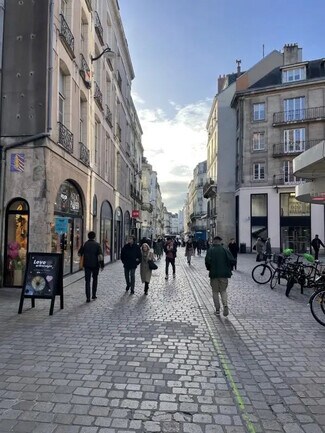 Plus de détails pour Commerce de détail à louer