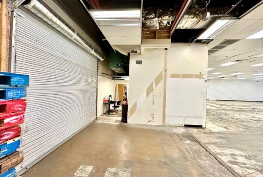 1212-1250 W University Dr, Mesa, AZ for lease - Interior Photo - Image 2 of 9