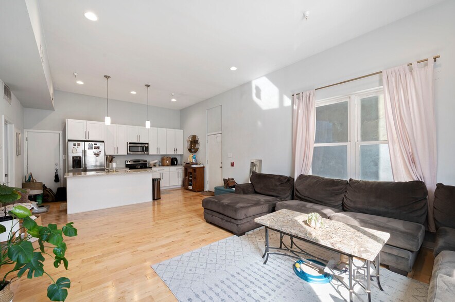 701-703 N 2nd St, Philadelphia, PA à vendre - Photo intérieure - Image 2 de 5