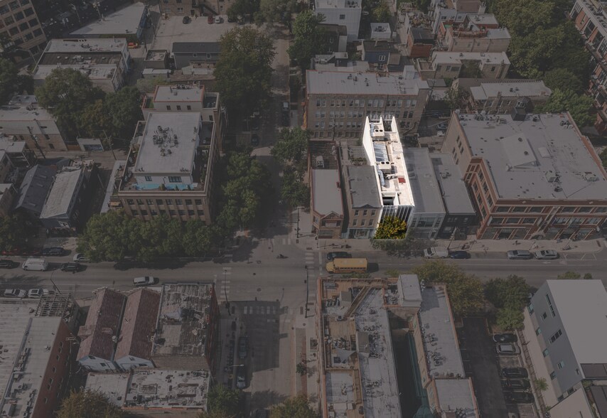 1704 N Damen Ave, Chicago, IL à vendre - Photo du bâtiment - Image 2 de 9