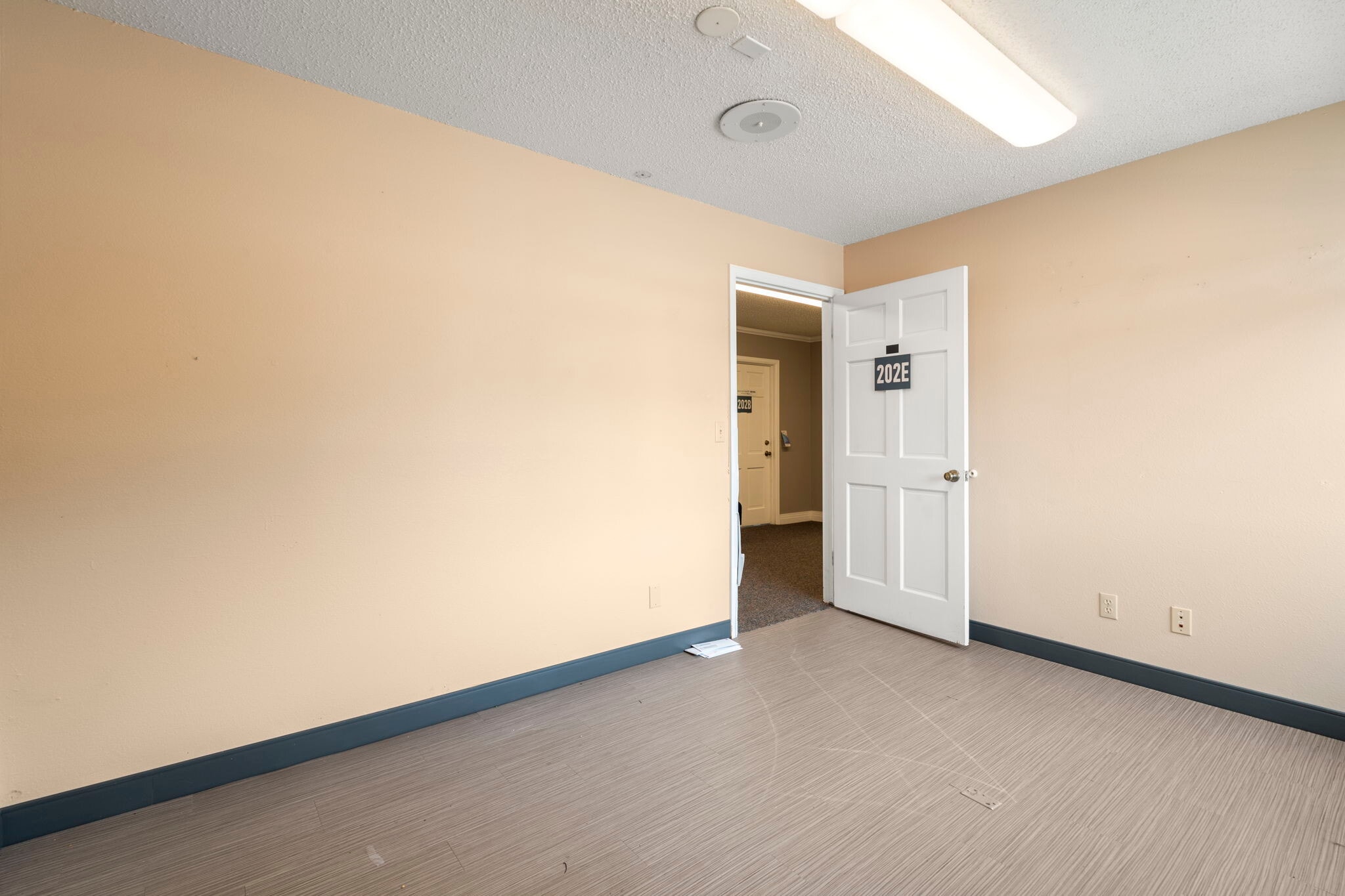 4390 N Academy Blvd, Colorado Springs, CO for lease Interior Photo- Image 1 of 2
