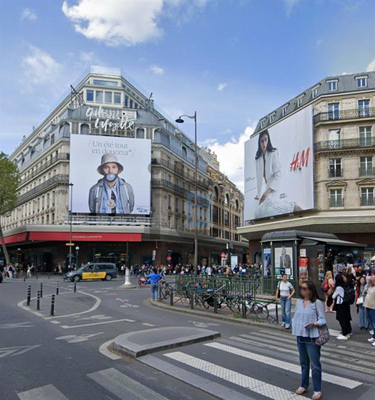 Commerce de détail dans Paris à louer Photo du bâtiment- Image 1 de 3