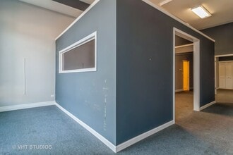 2521 W North Ave, Chicago, IL for lease Interior Photo- Image 2 of 6