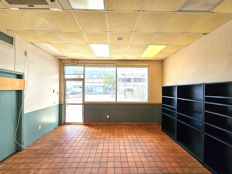 1336 N School St, Honolulu, HI for lease - Building Photo - Image 2 of 15