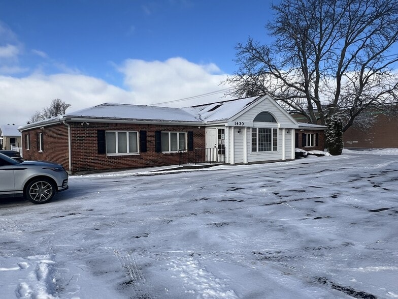 1430 Colvin Blvd, Buffalo, NY for sale - Primary Photo - Image 1 of 19