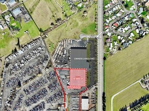 3099 N Pacific Hwy, Woodburn, OR for lease Interior Photo- Image 2 of 6