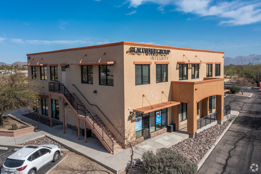 1360 W Irvington Rd, Tucson, AZ for lease - Building Photo - Image 1 of 5