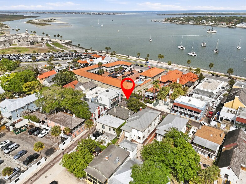 50 Charlotte St, Saint Augustine, FL à vendre - Photo du bâtiment - Image 3 de 96