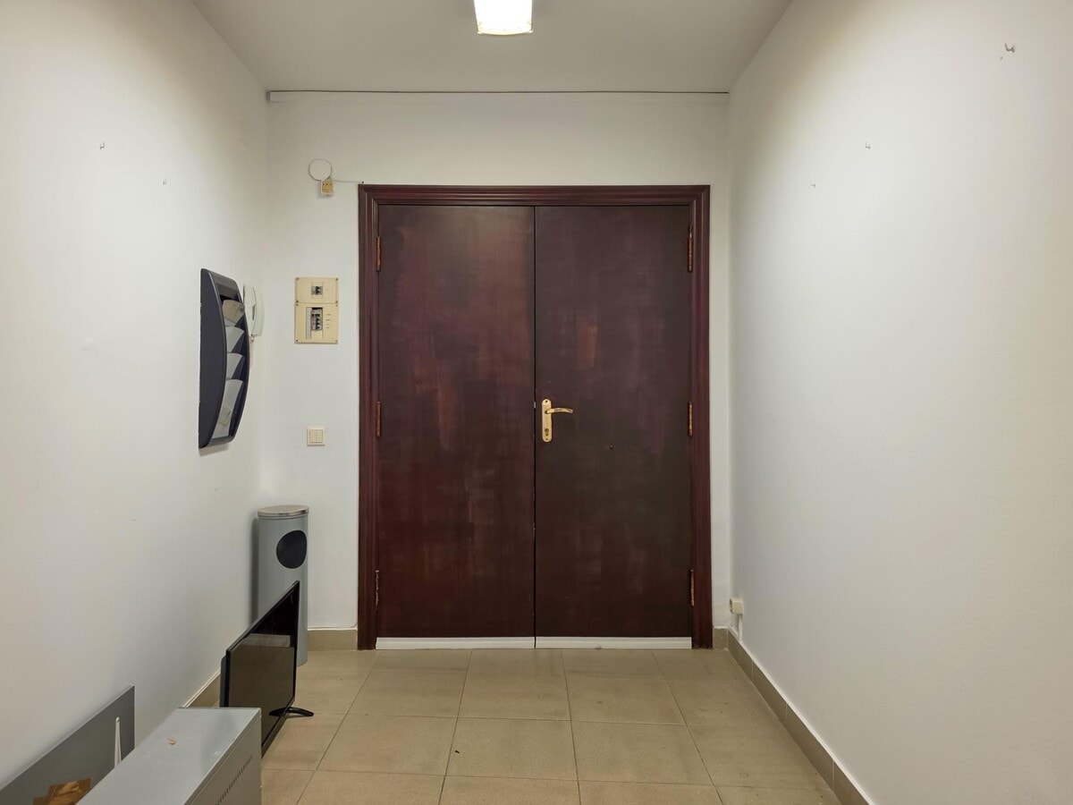 Lleida, LER 25001 - Unit - -  - Interior Photo - Image 2 of 20