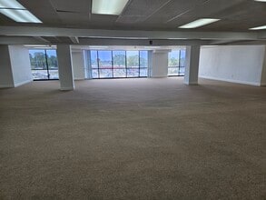 13825 US Highway 19, Hudson, FL for lease Interior Photo- Image 1 of 22