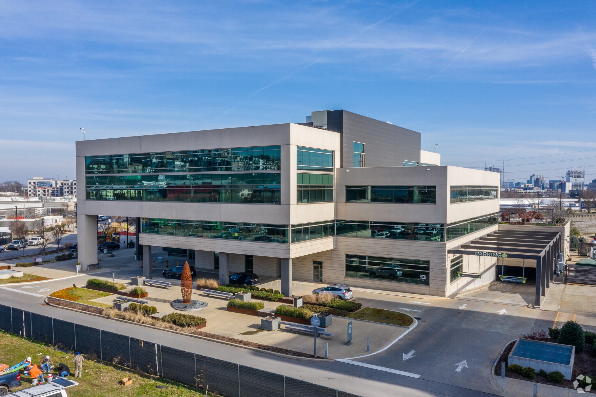 8 City Blvd, Nashville, TN for lease Building Photo- Image 1 of 19