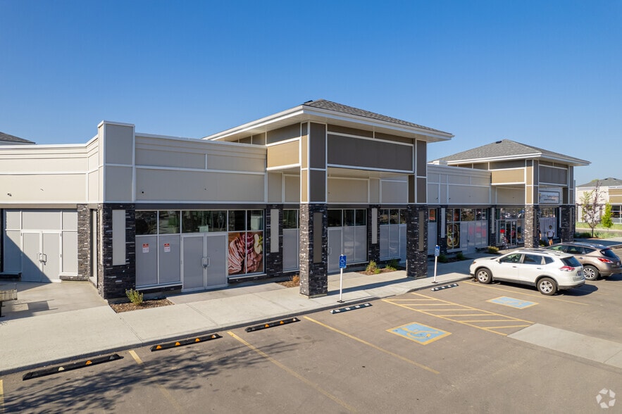 250 SE Legacy Link, Calgary, AB for lease - Primary Photo - Image 1 of 10