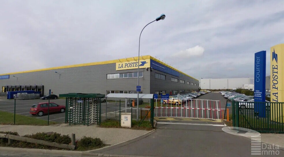 Industriel dans Mitry-Mory à louer - Photo du bâtiment - Image 2 de 9