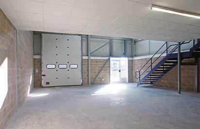 Units 1-6 Terminus Rd, Chichester, WSX PO19 8TW - Unité 1 -  - Photo intérieure - Image 1 of 3