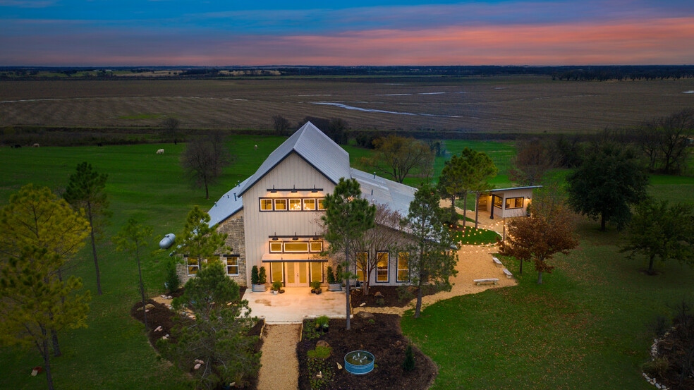 955 Jack Eastham, Avalon, TX for sale - Building Photo - Image 3 of 48