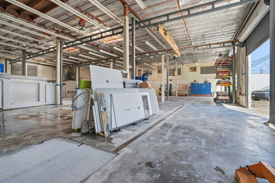 916 American St, San Carlos, CA à louer - Photo du bâtiment - Image 2 de 9