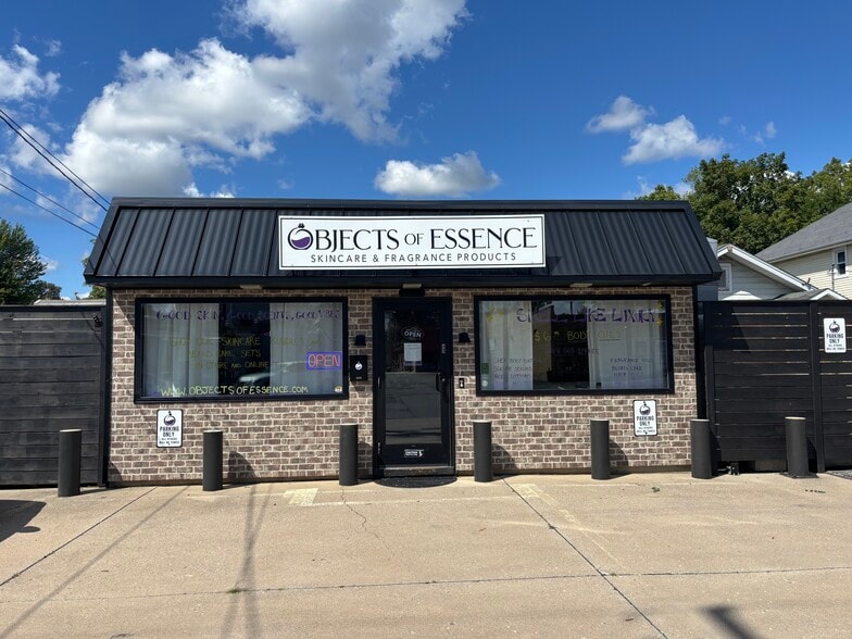 2324 Crescent Ave, Fort Wayne, IN à louer - Photo du bâtiment - Image 1 de 7