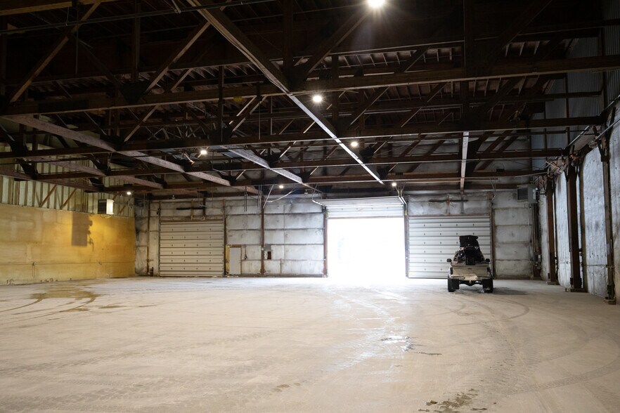 9144 Bonner Mill Rd, Bonner, MT à louer - Photo du bâtiment - Image 3 de 9