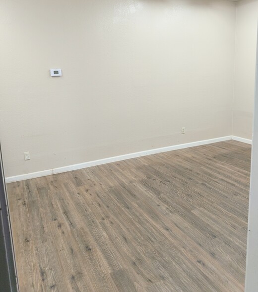 3540 Oakdale Rd, Modesto, CA for lease - Interior Photo - Image 3 of 8