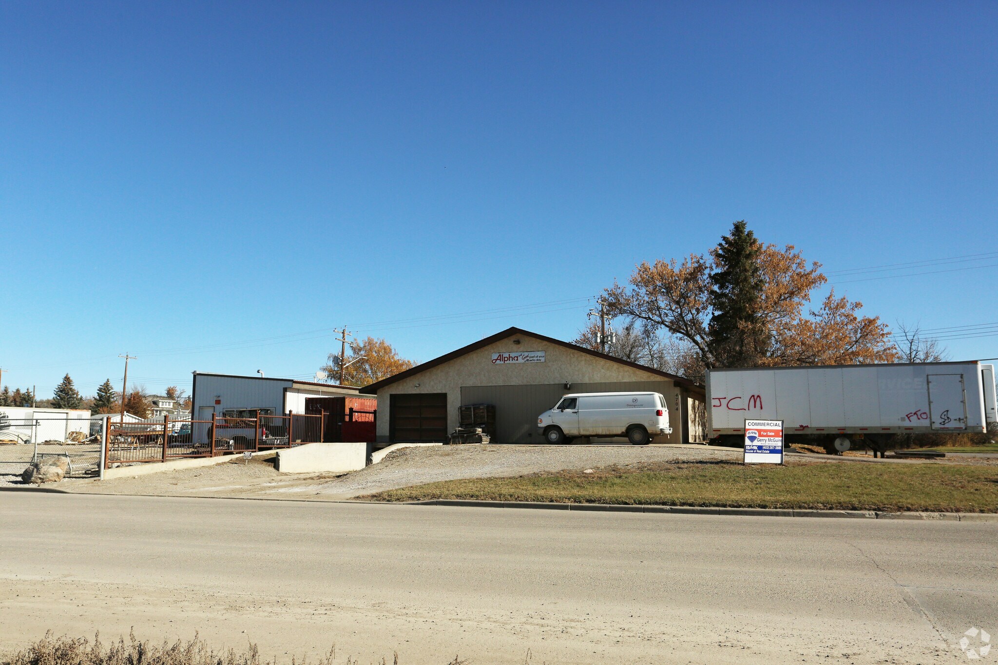 4704 2 St E, Claresholm, AB à vendre Photo principale- Image 1 de 1