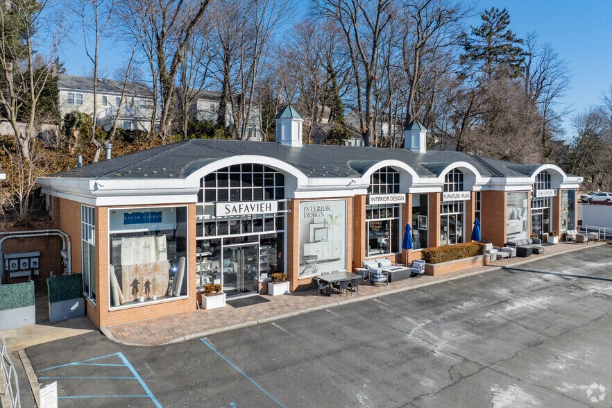 1649 Northern Blvd, Manhasset, NY à louer - Photo du bâtiment - Image 1 de 4