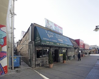 Plus de détails pour 22-73 31st St, Long Island City, NY - Commerce de détail à louer