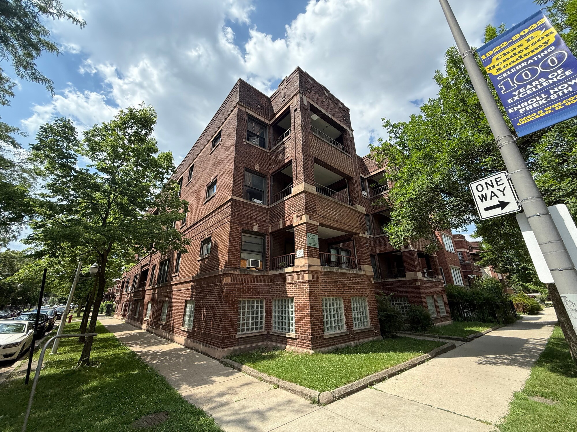 1901 W Garfield Blvd, Chicago, IL à vendre Photo du bâtiment- Image 1 de 9