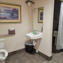 630 Davidson Gateway Dr, Davidson, NC for lease Interior Photo- Image 2 of 6