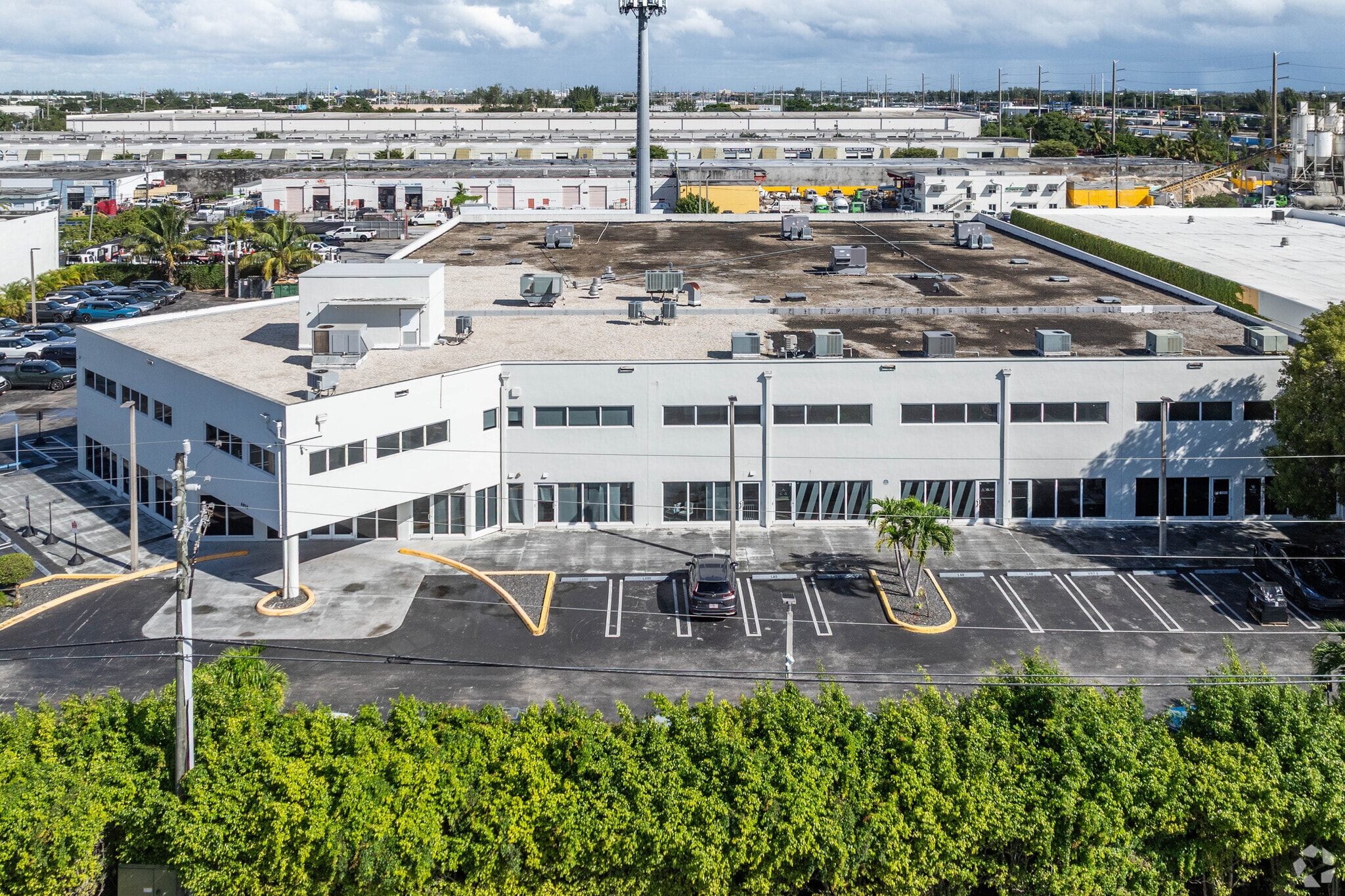 6955 NW 52nd St, Miami, FL for lease Building Photo- Image 1 of 5