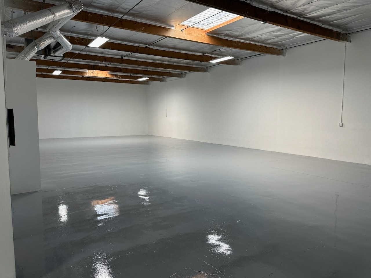 8101-8117 Orion Ave, Van Nuys, CA for lease Primary Photo- Image 1 of 11