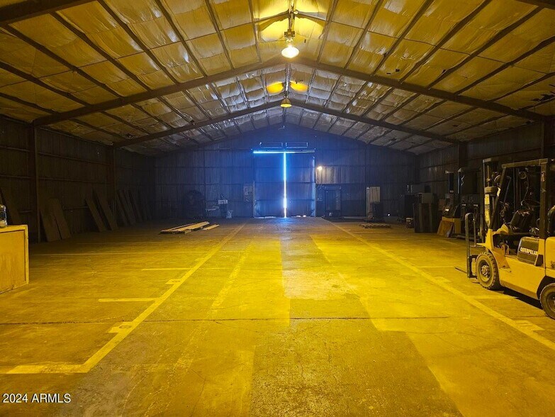 51 W Fry Blvd, Sierra Vista, AZ à louer - Photo du bâtiment - Image 2 de 2