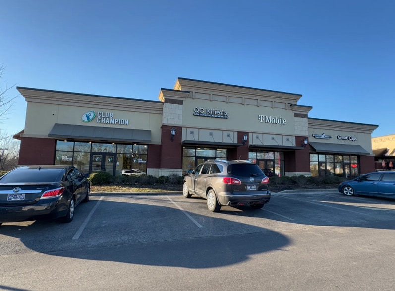 11651-11657 Parkside Dr, Knoxville, TN for sale - Building Photo - Image 2 of 3