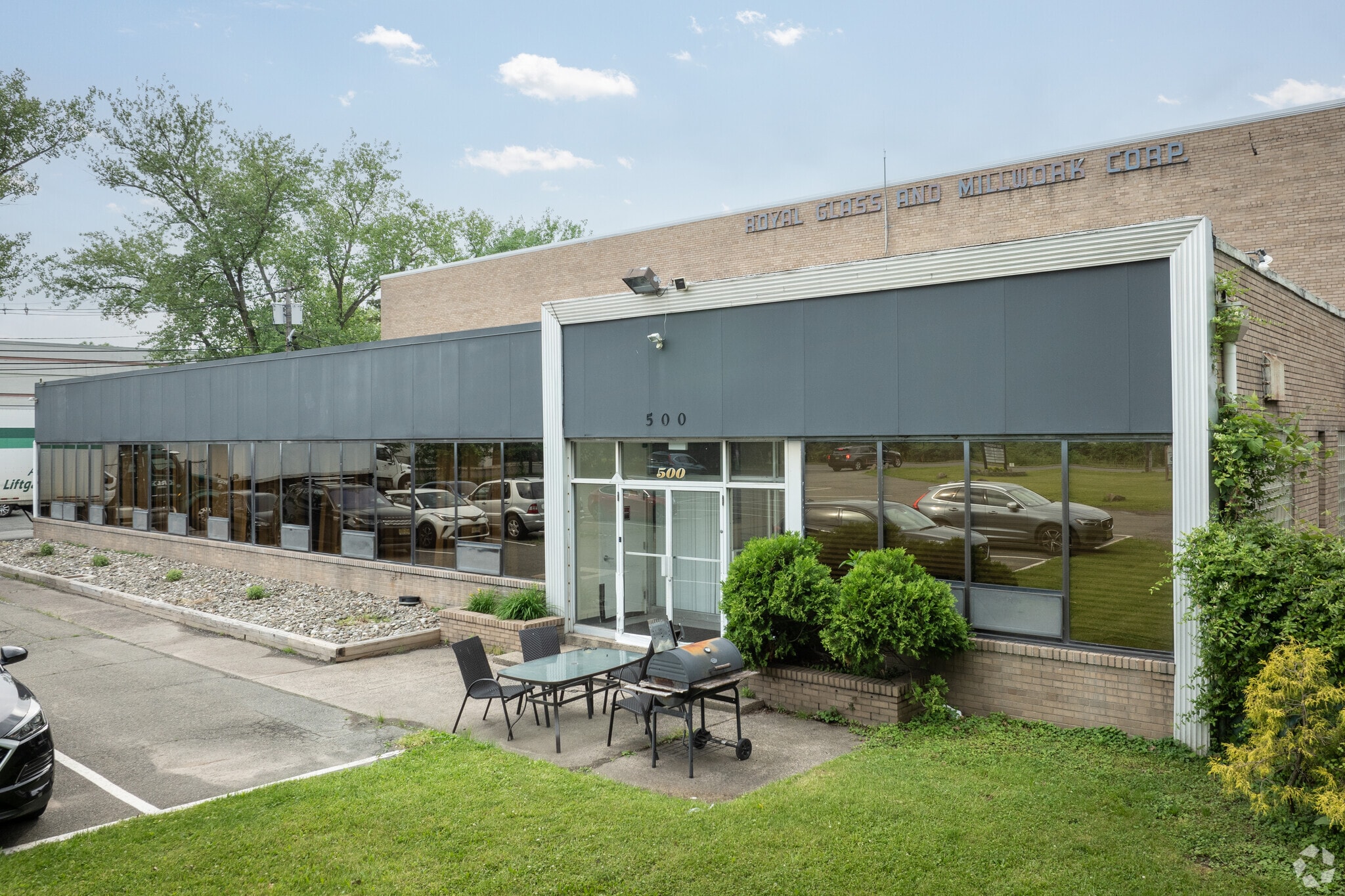 500 Nordhoff Pl, Englewood, NJ for lease Primary Photo- Image 1 of 17