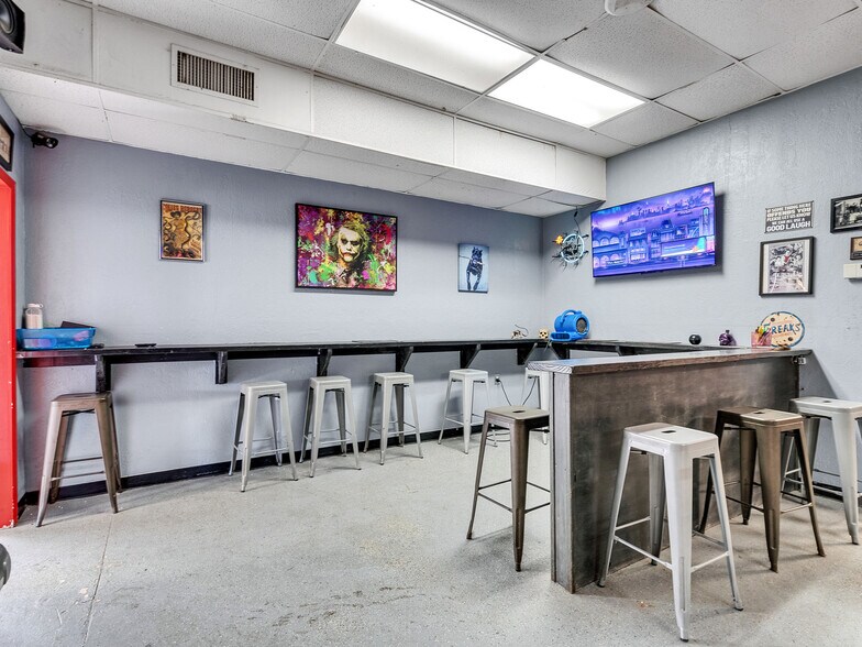 1922 Strand St, Galveston, TX à louer - Photo du bâtiment - Image 2 de 19